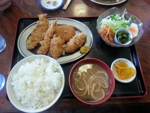 ⑨ミックスフライ定食